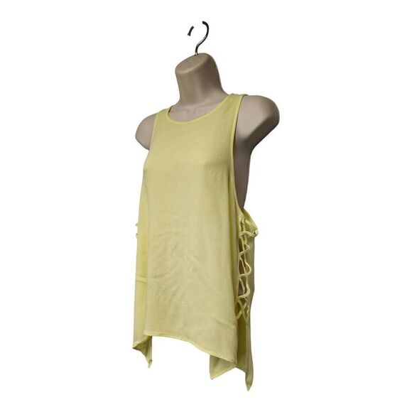 Lush Neon Green Lightweight Asymmetric Hem Size Medium - Picture 2 of 9